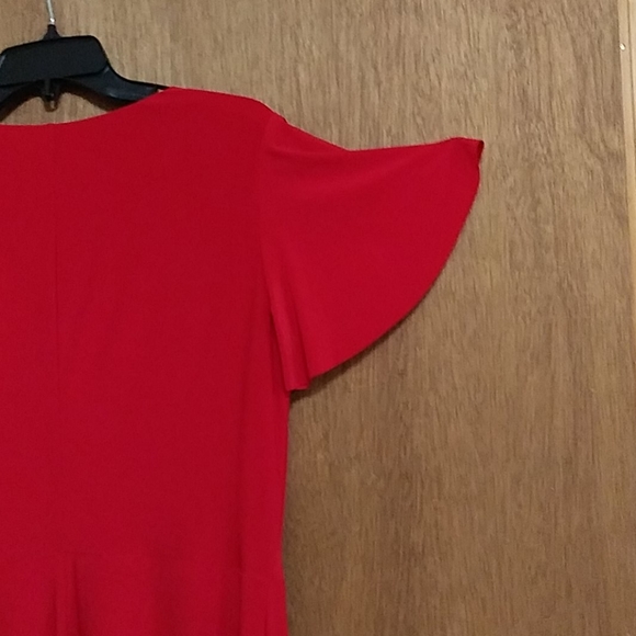 Dress - Picture 4 of 4